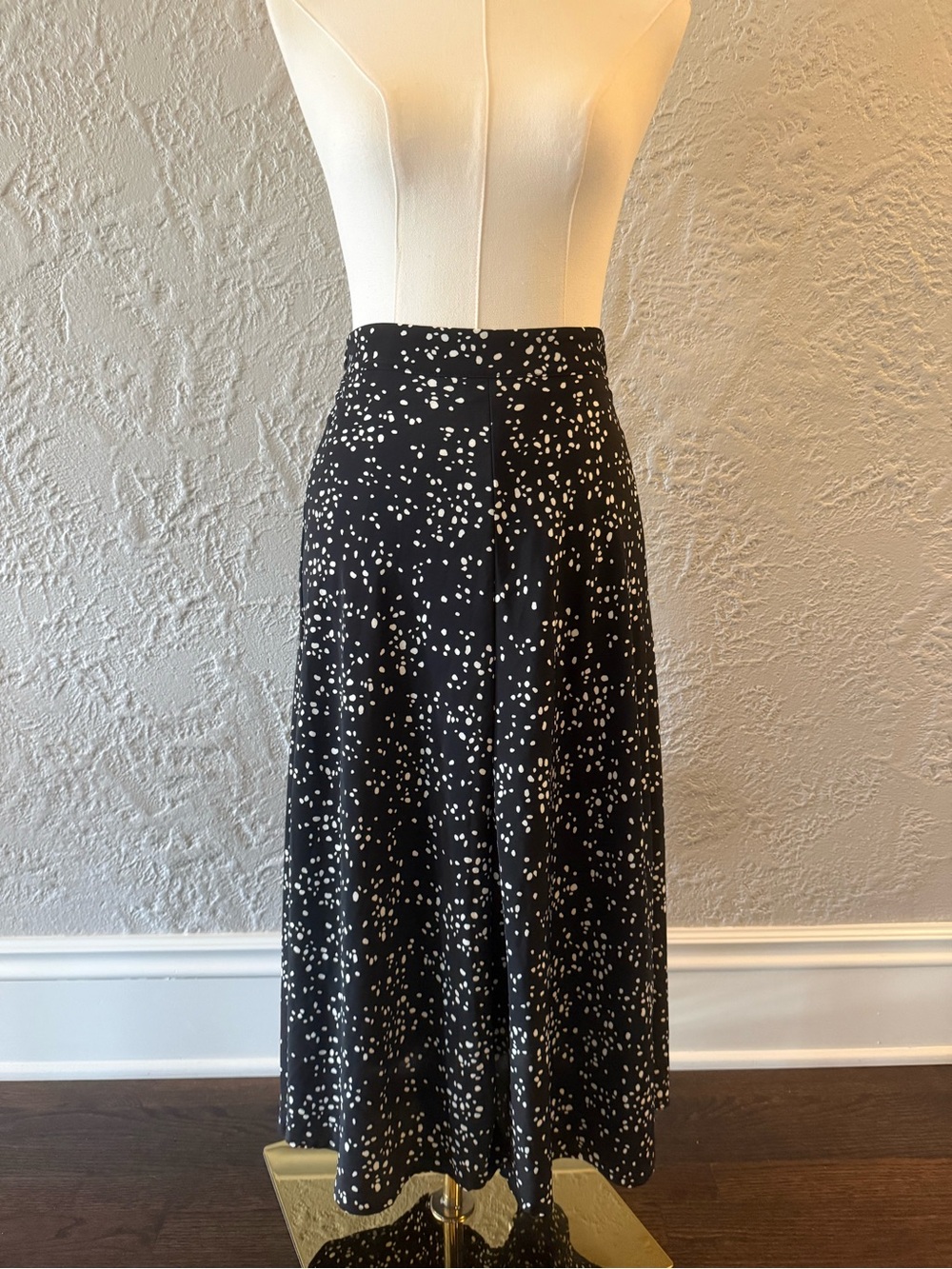 Originality Black and WhitePolka Dot Flowy Skirt